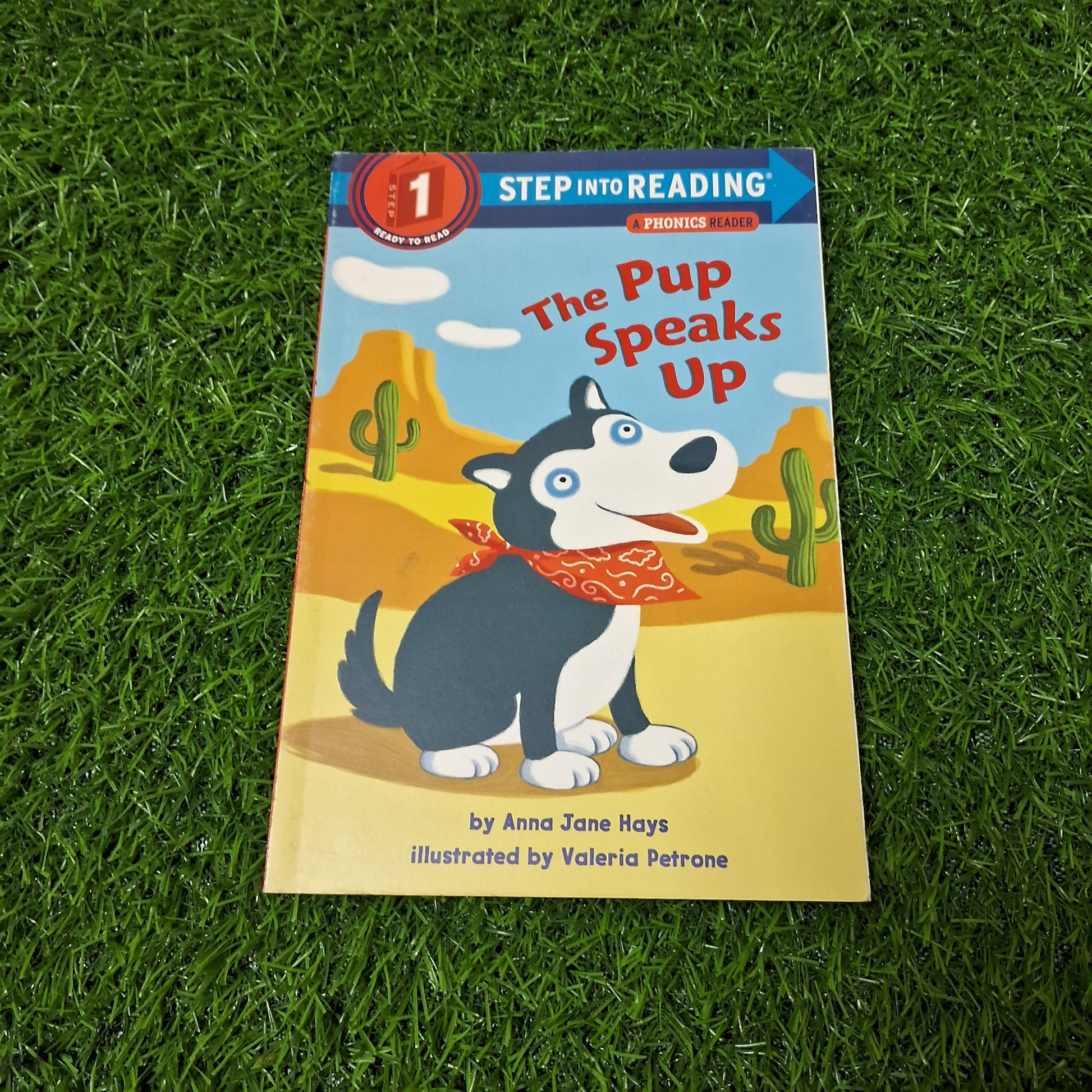 The Pup speaks up - Excellent Condition Paperback