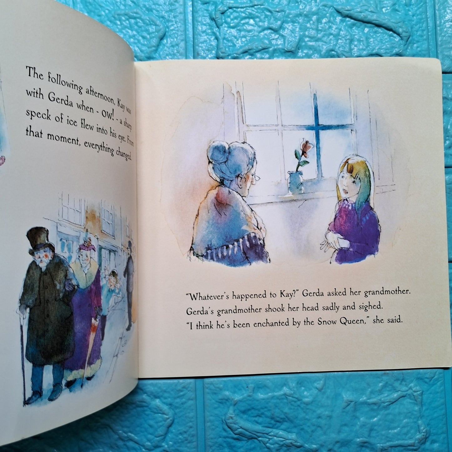 The Snow Queen - Very Good Condition Paperback - We Are Turners