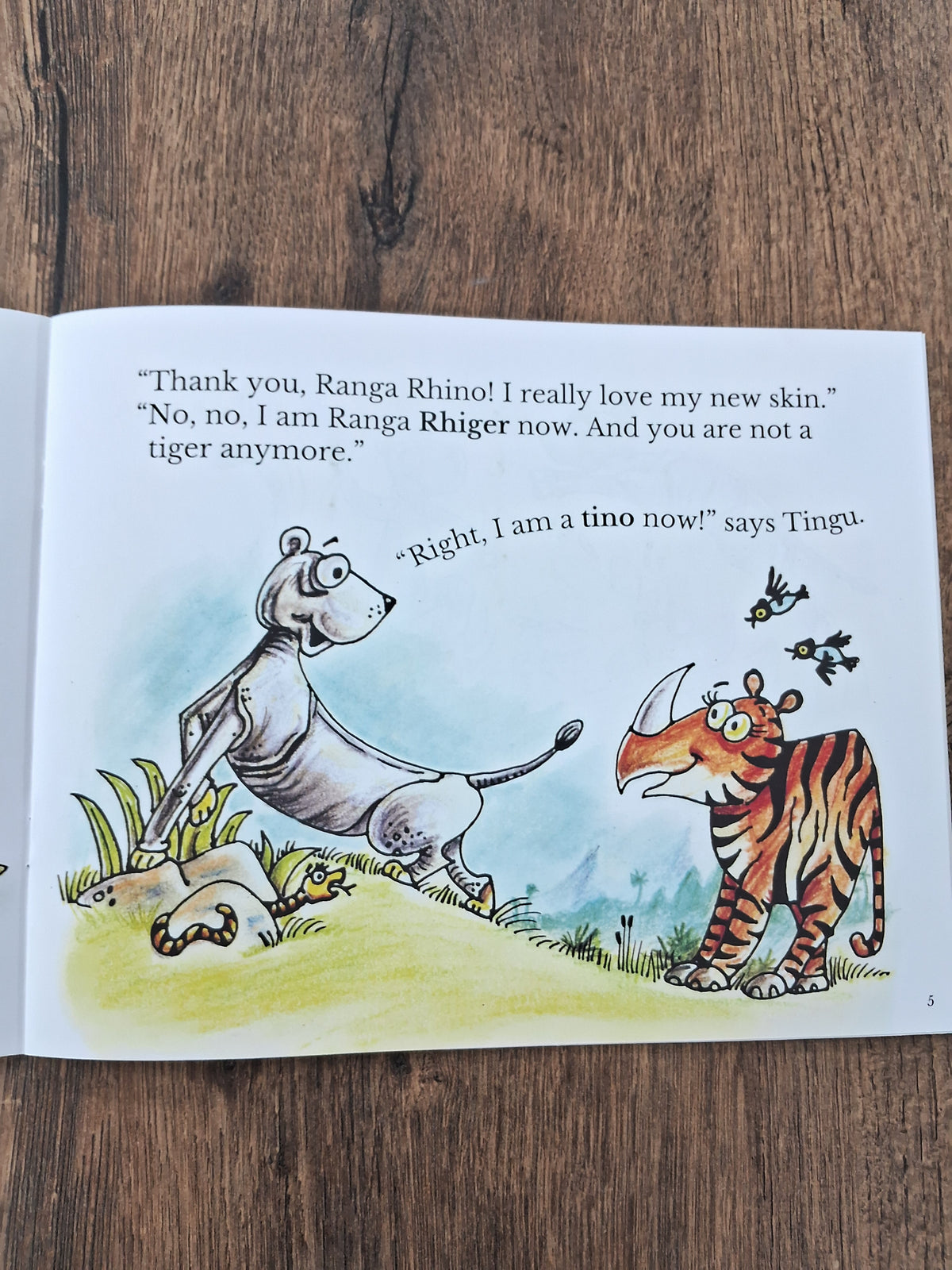 The Tino, The Rhear And The Biger - English Pratham - Level 2