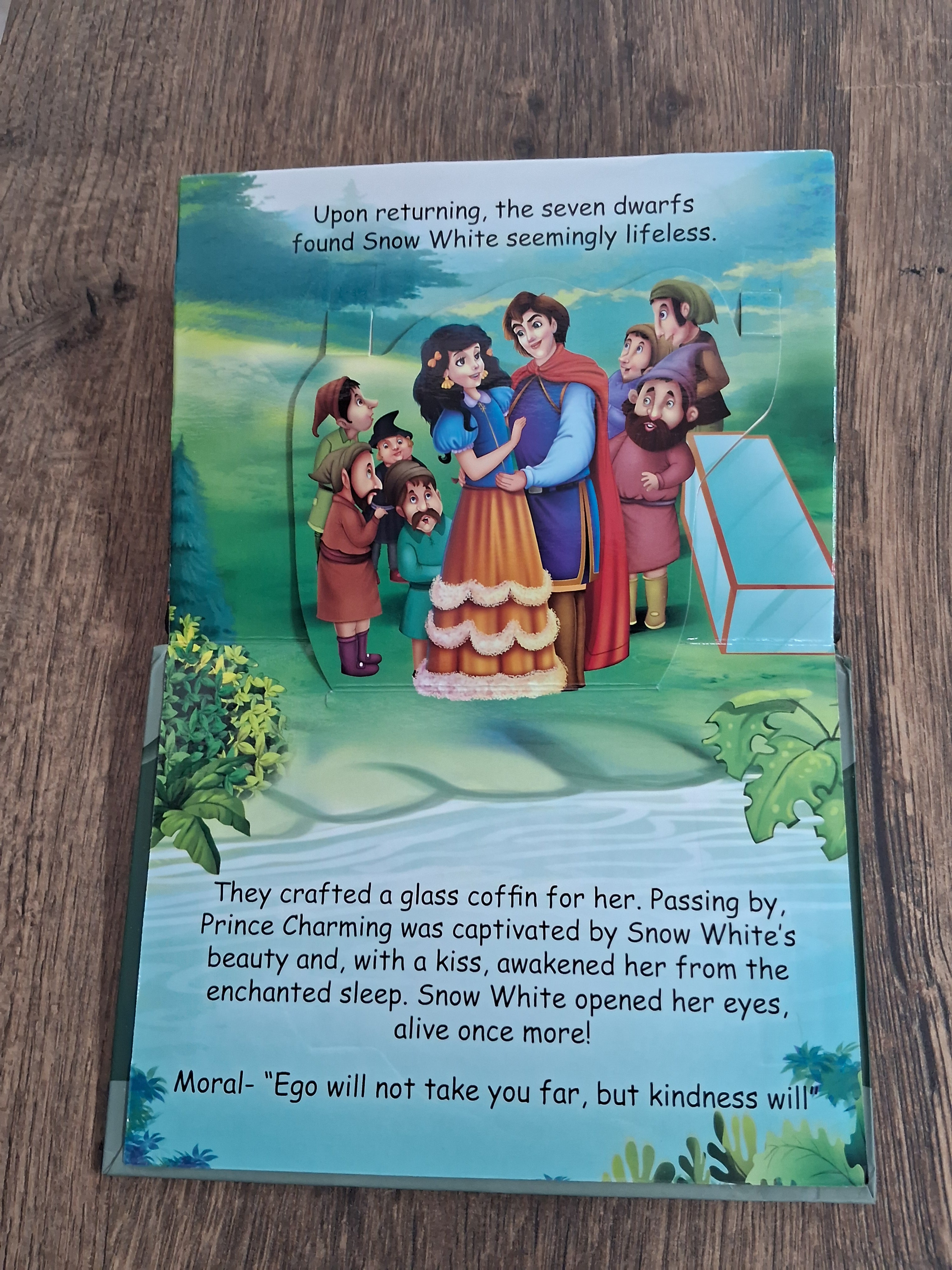 Snow White - Popup Story Book