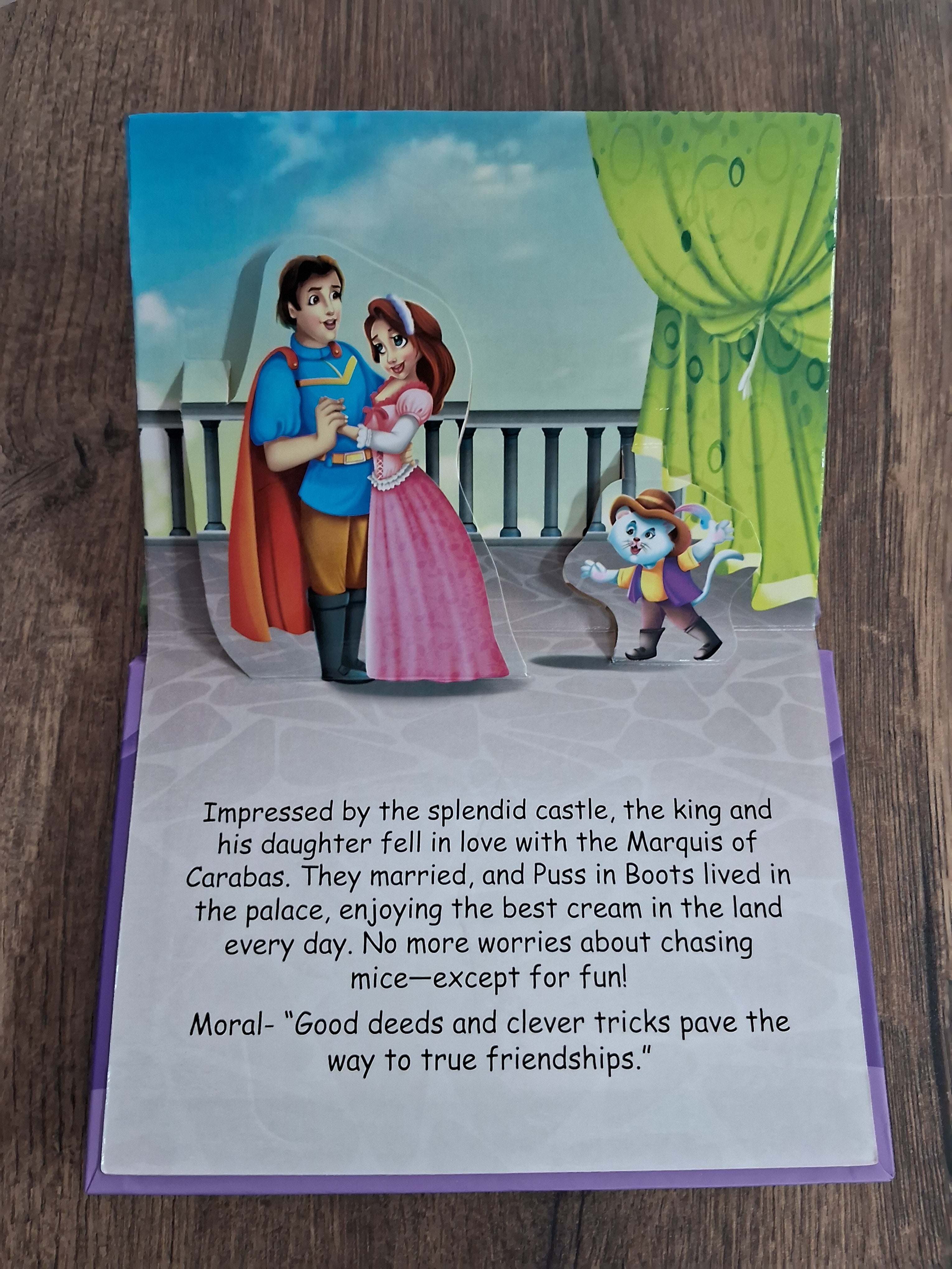Puss In Boots - Popup Story Book