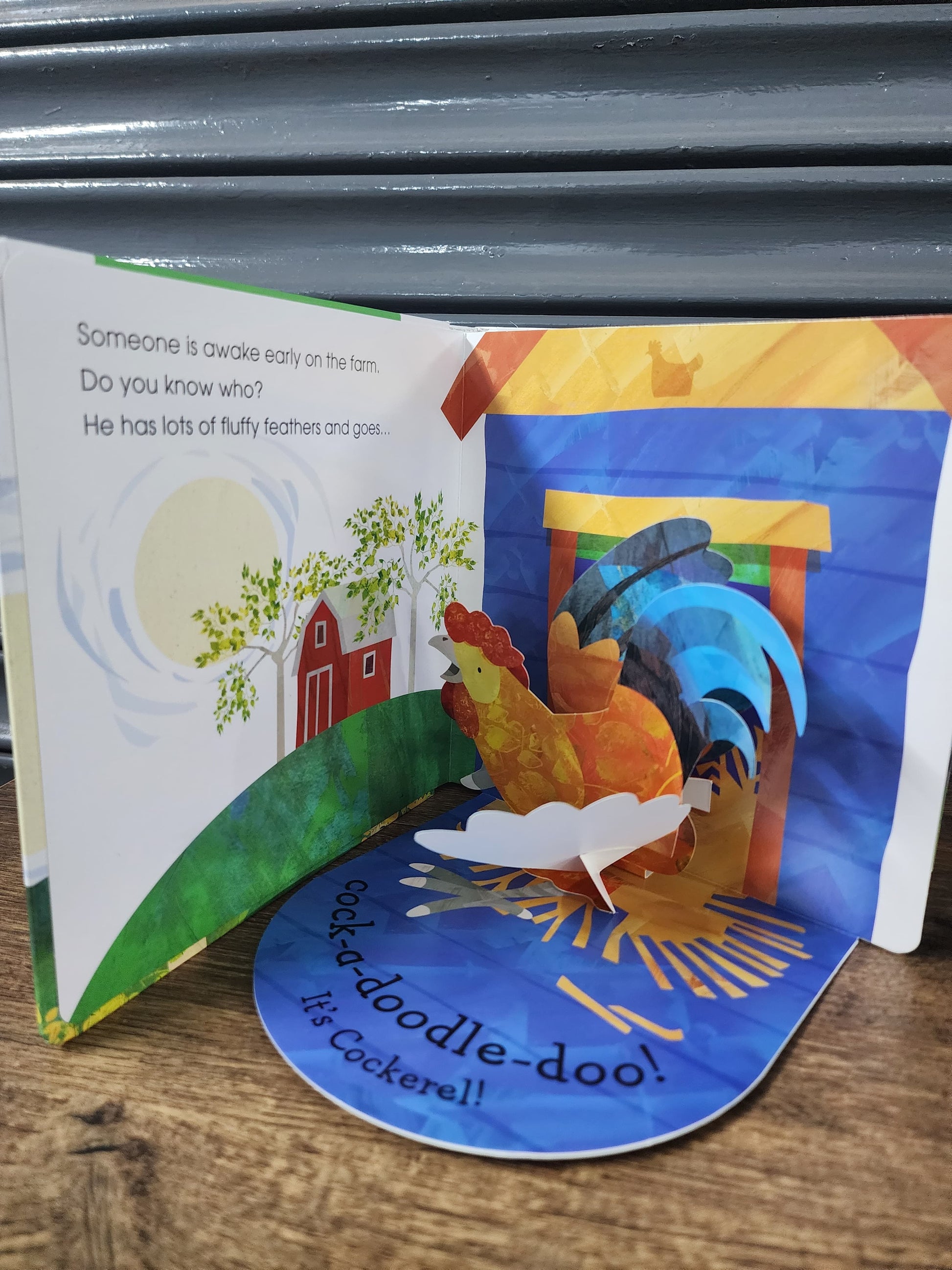 Wake up Farm - Popup Peekaboo