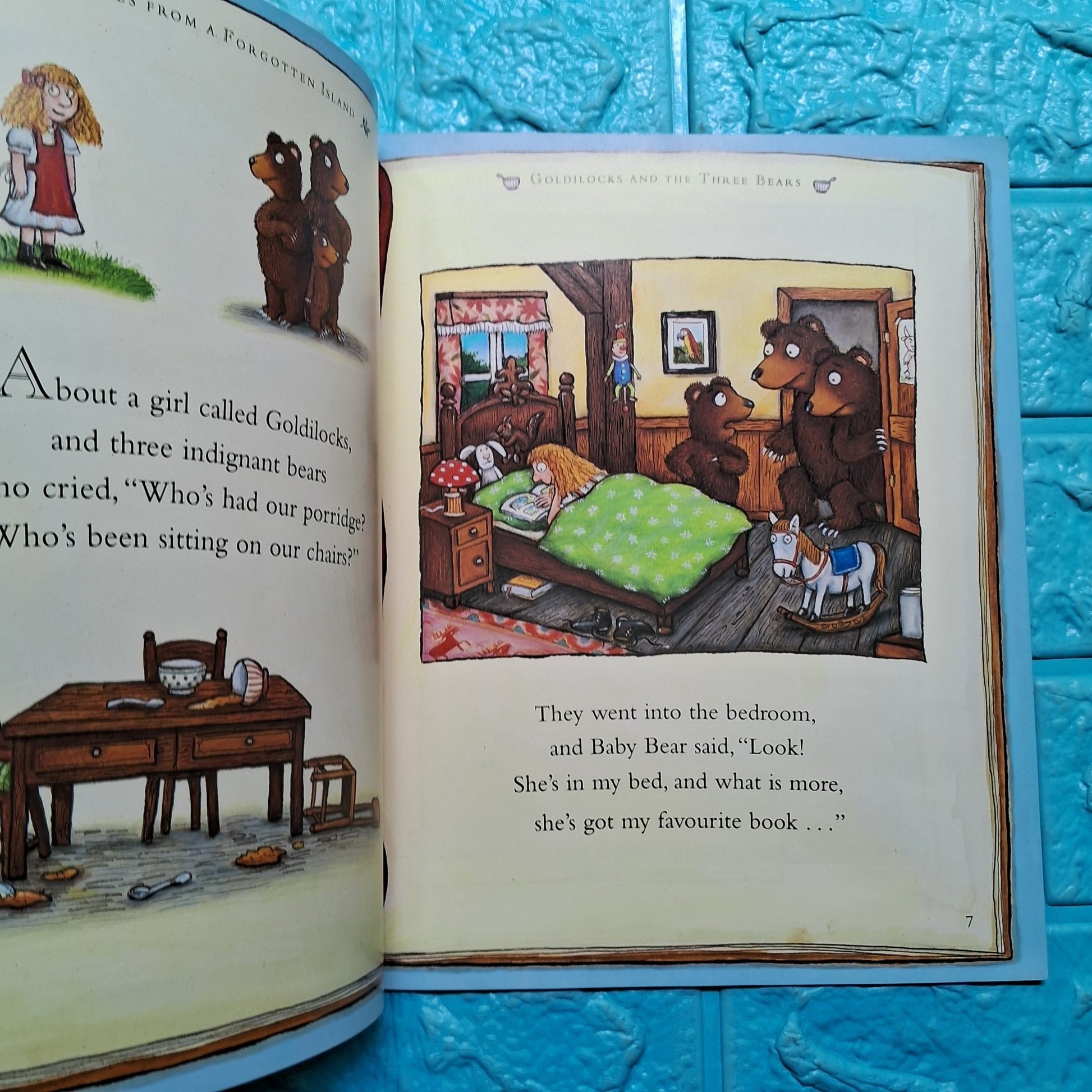 Charlie Cooks Favourite Book - Very Good Condition Paperback - We Are Turners