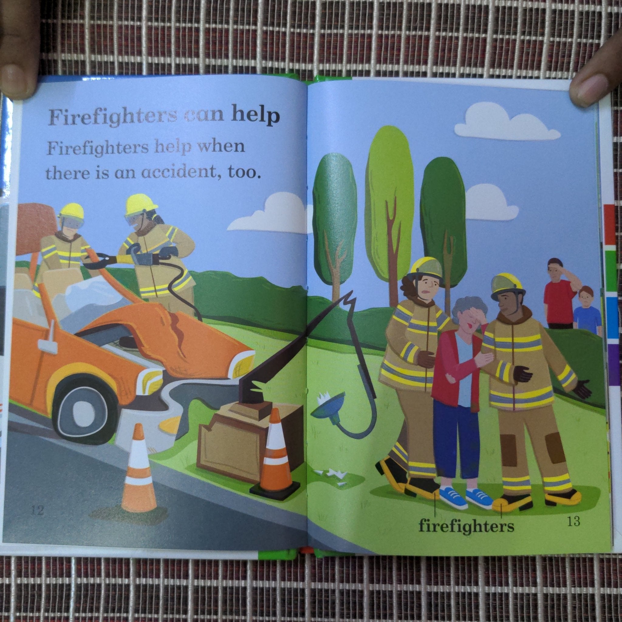 Emergency Rescue - Read it yourself by Ladybird - We Are Turners