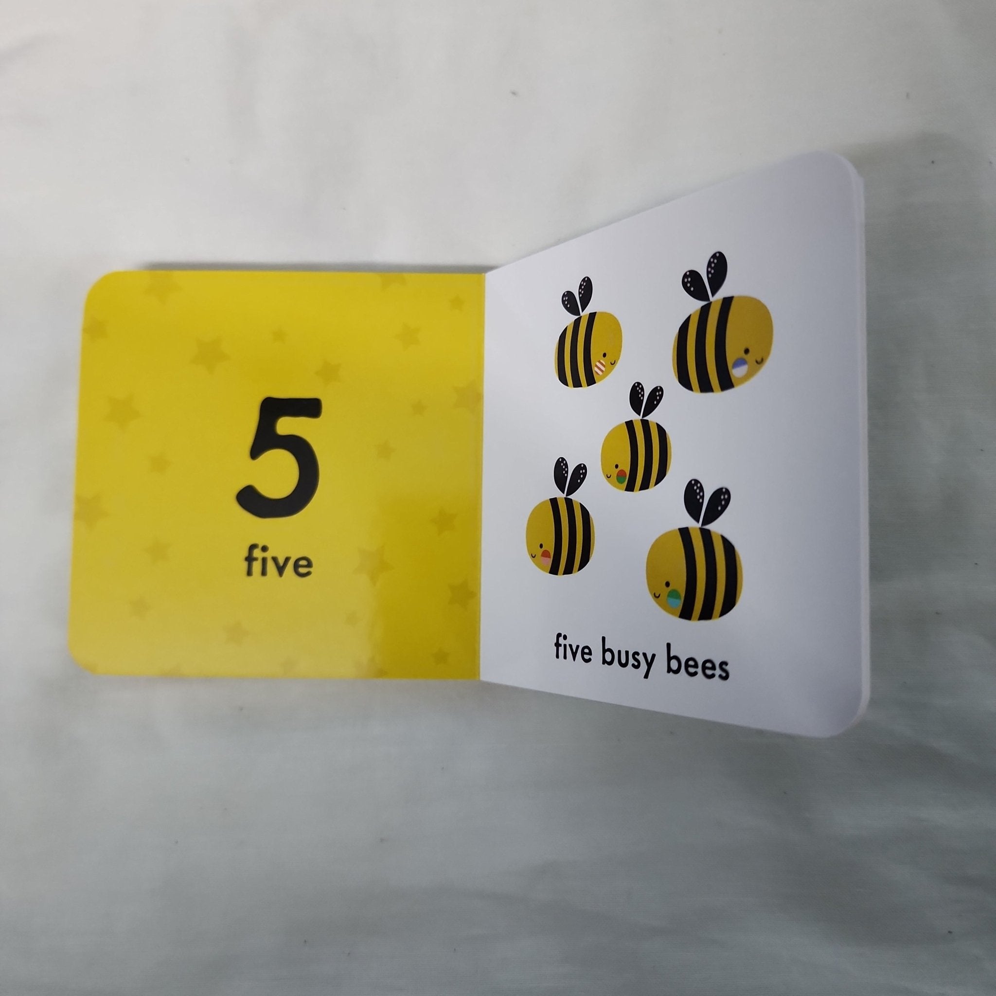 Numbers - Little Board book - As Good as New - We Are Turners