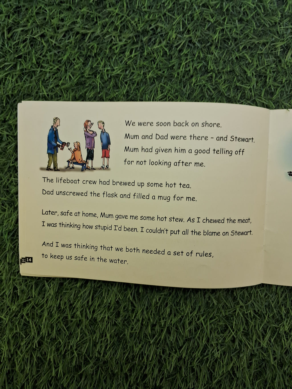 READ WRITE INC - ANDREW grey story book 8 -  Very Good Condition Paperback