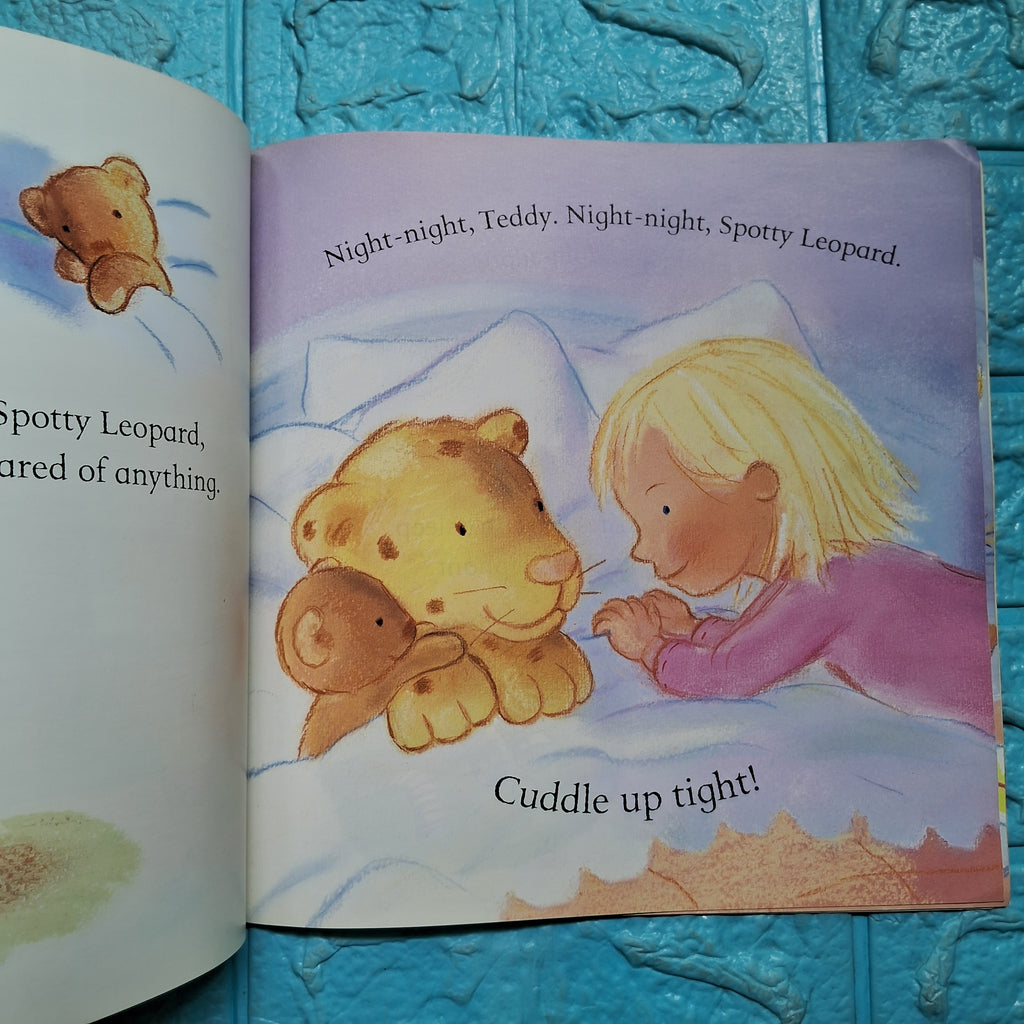 Cuddlebup Tight! - Very Good Condition Paperback