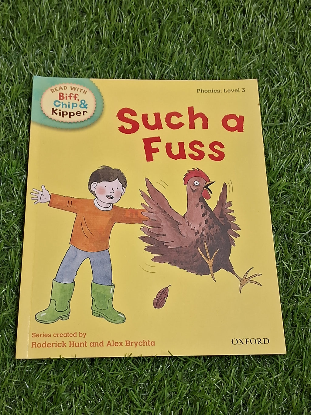 READ WITH BIFF CHIP & KIPPER - SUCH A FUSS - Excellent Condition Paperback