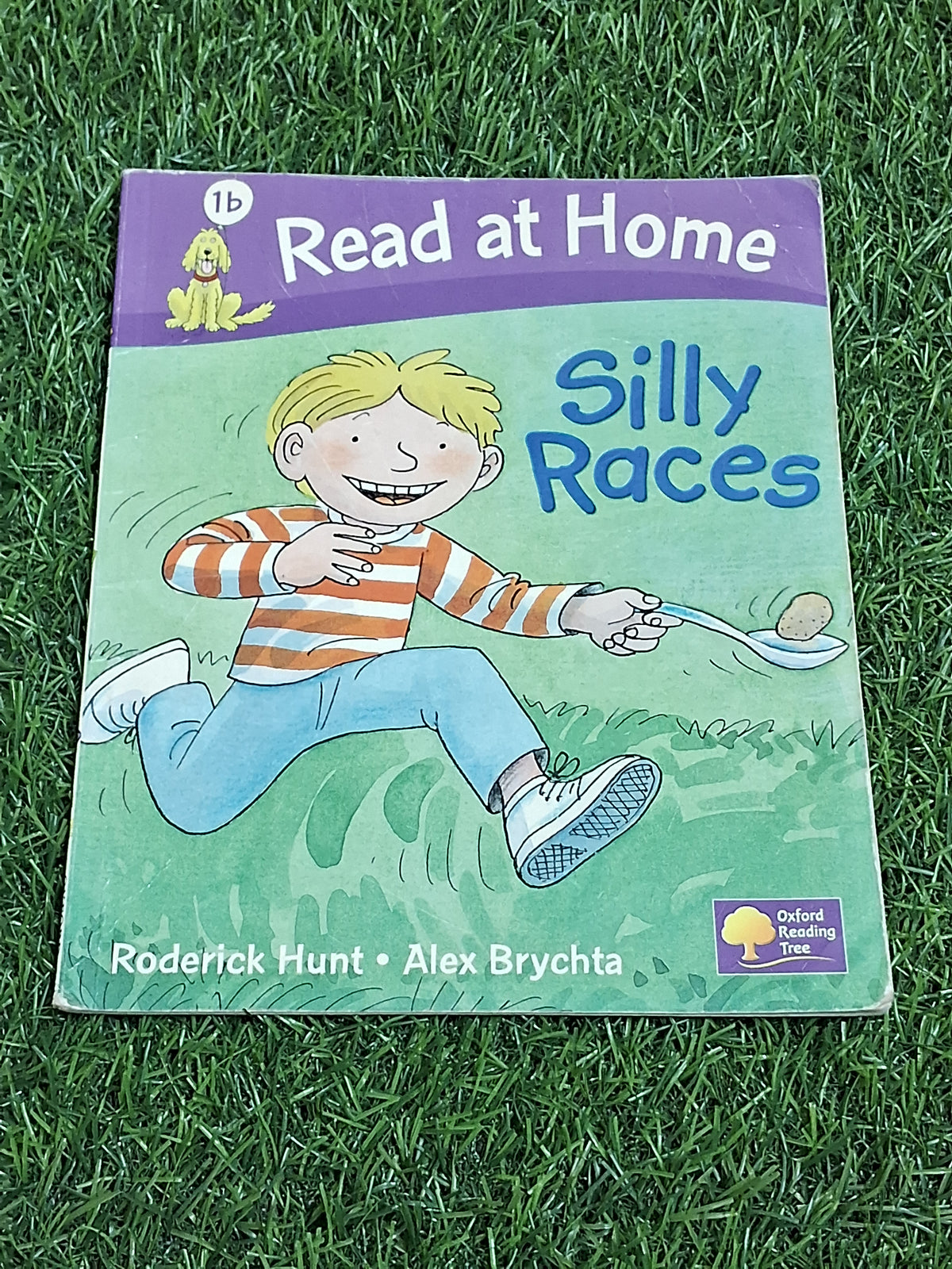 Read at Home - Silly Races -  Very Good Condition Paperback
