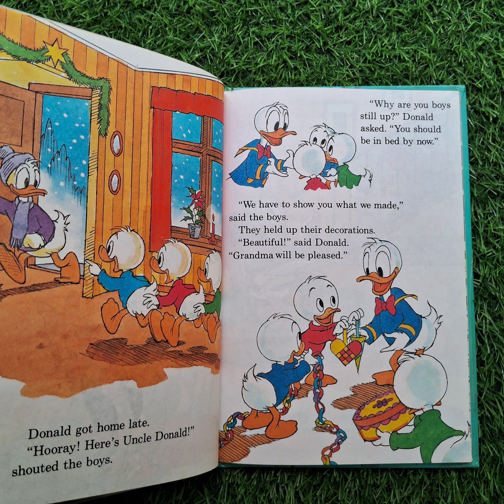 Christmas in the country - Very Good Condition Hardcover