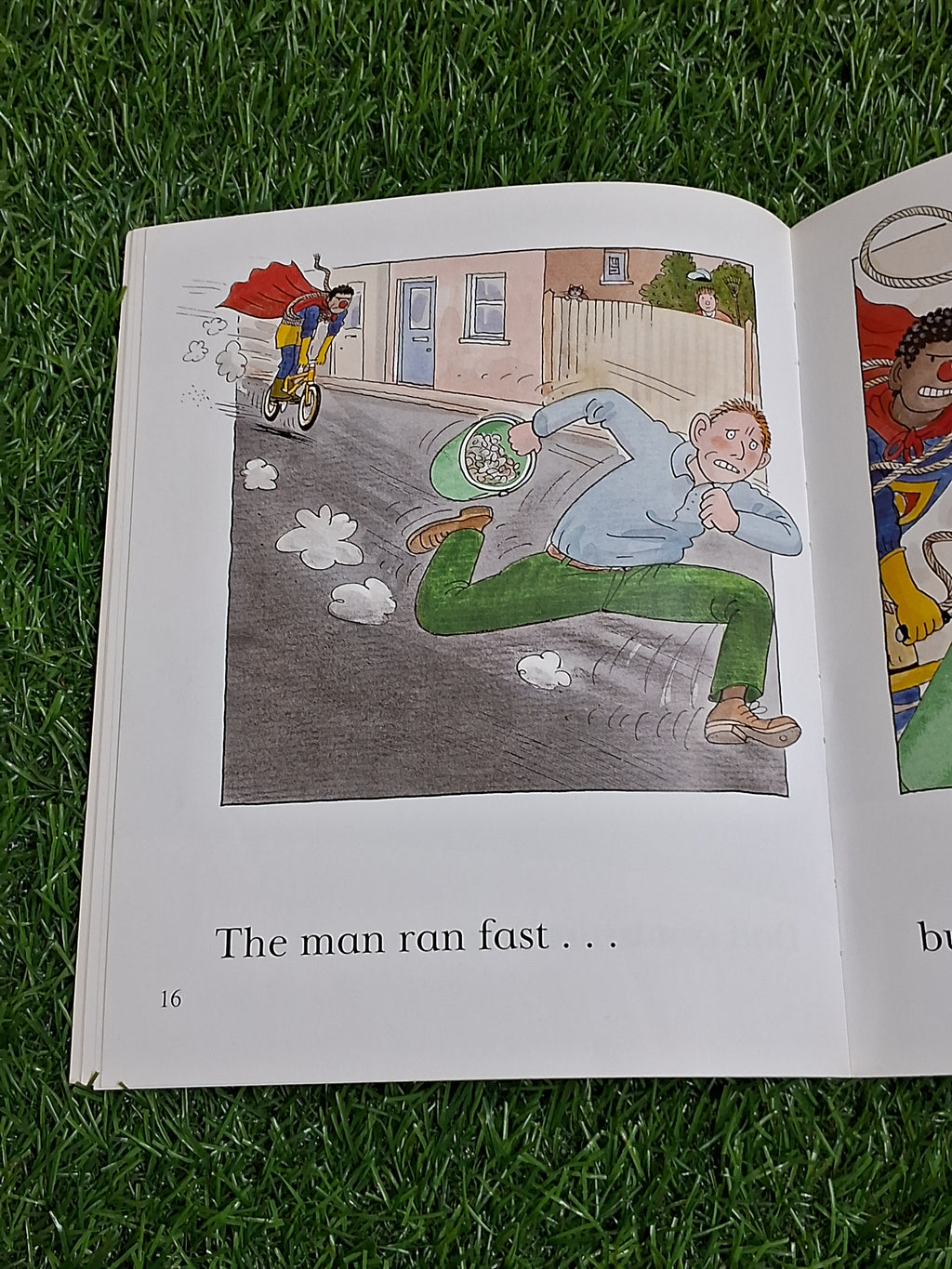 READ WITH BIFF CHIP & KIPPER - SUPER DAD - Excellent Condition Paperback