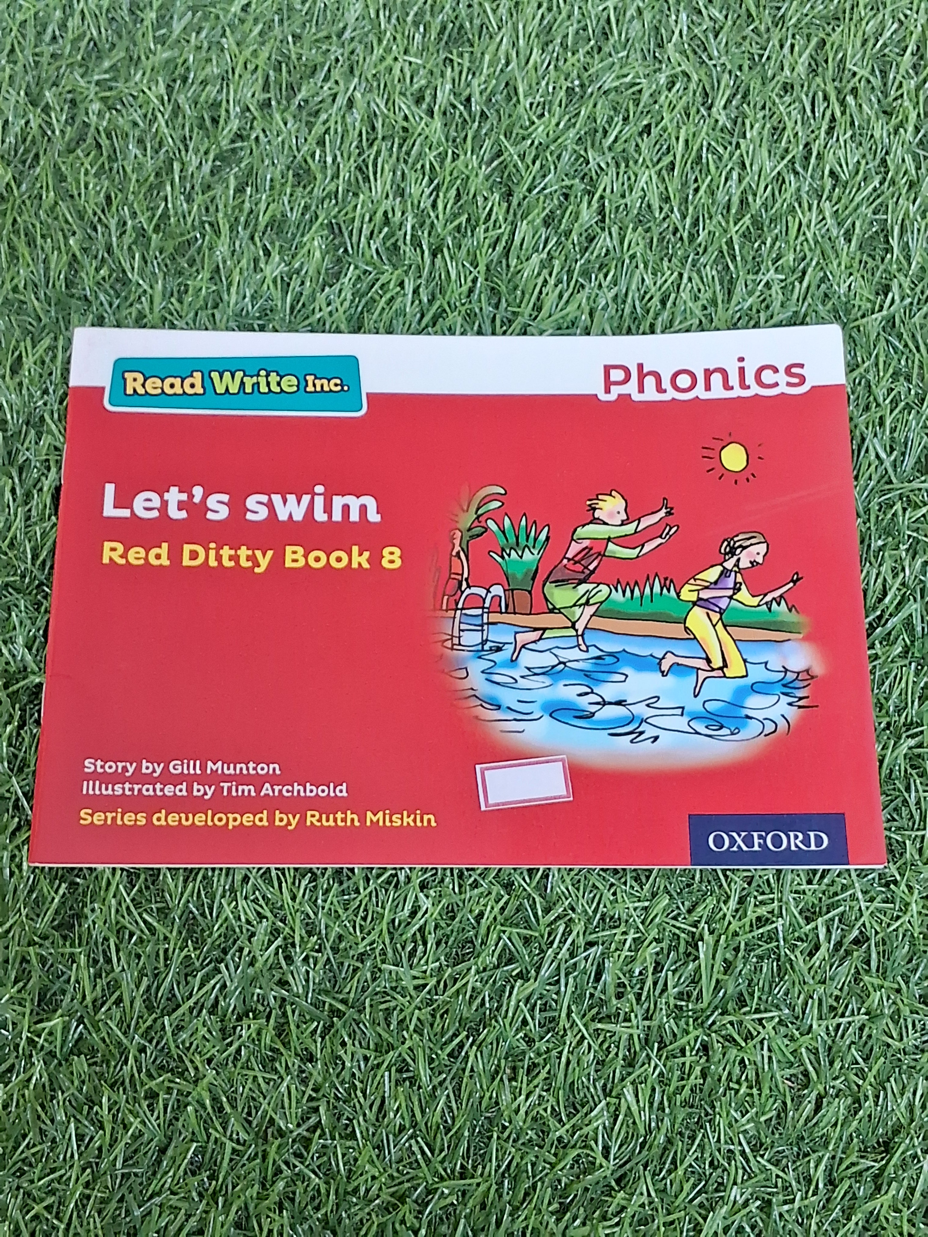 Phonics - Let's swim -  Very Good Condition Paperback