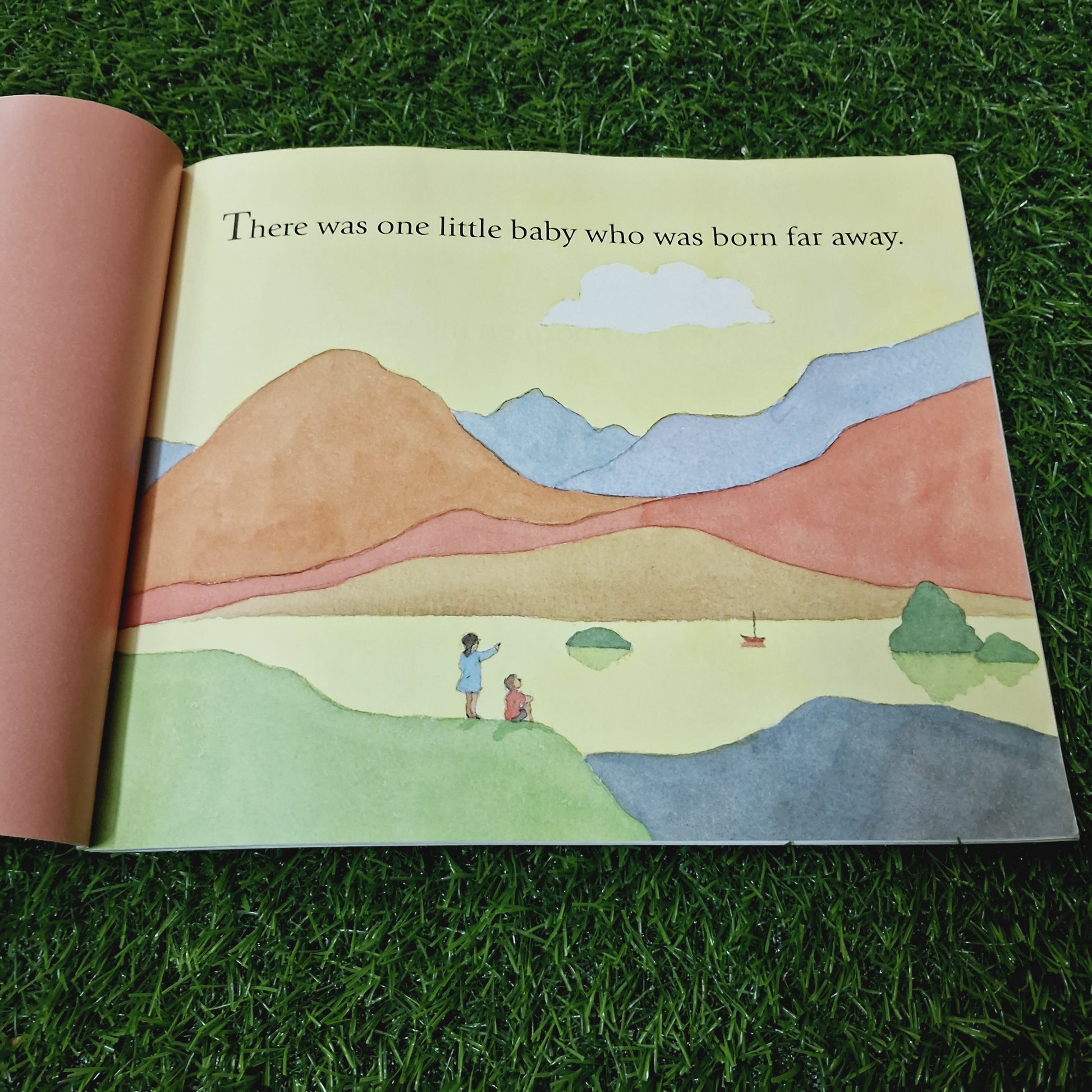 Ten little fingers and ten little toes - Very Good Condition Paperback