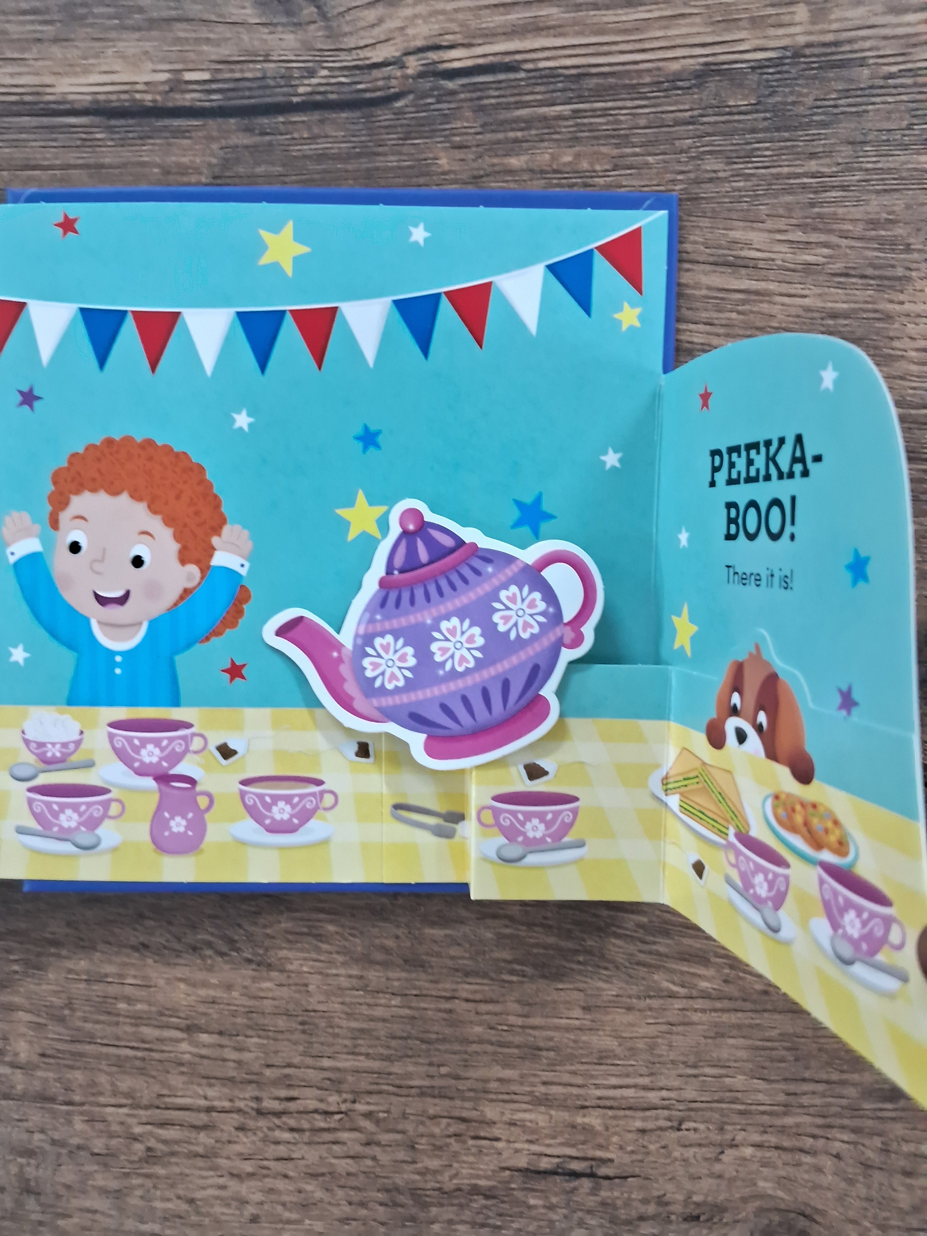Popup - Peekaboo Playtime Rhymes