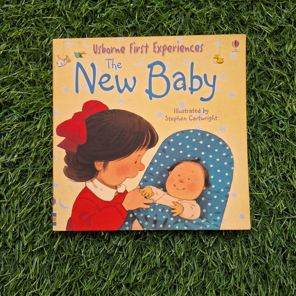 The new baby - Very Good Condition Paperback