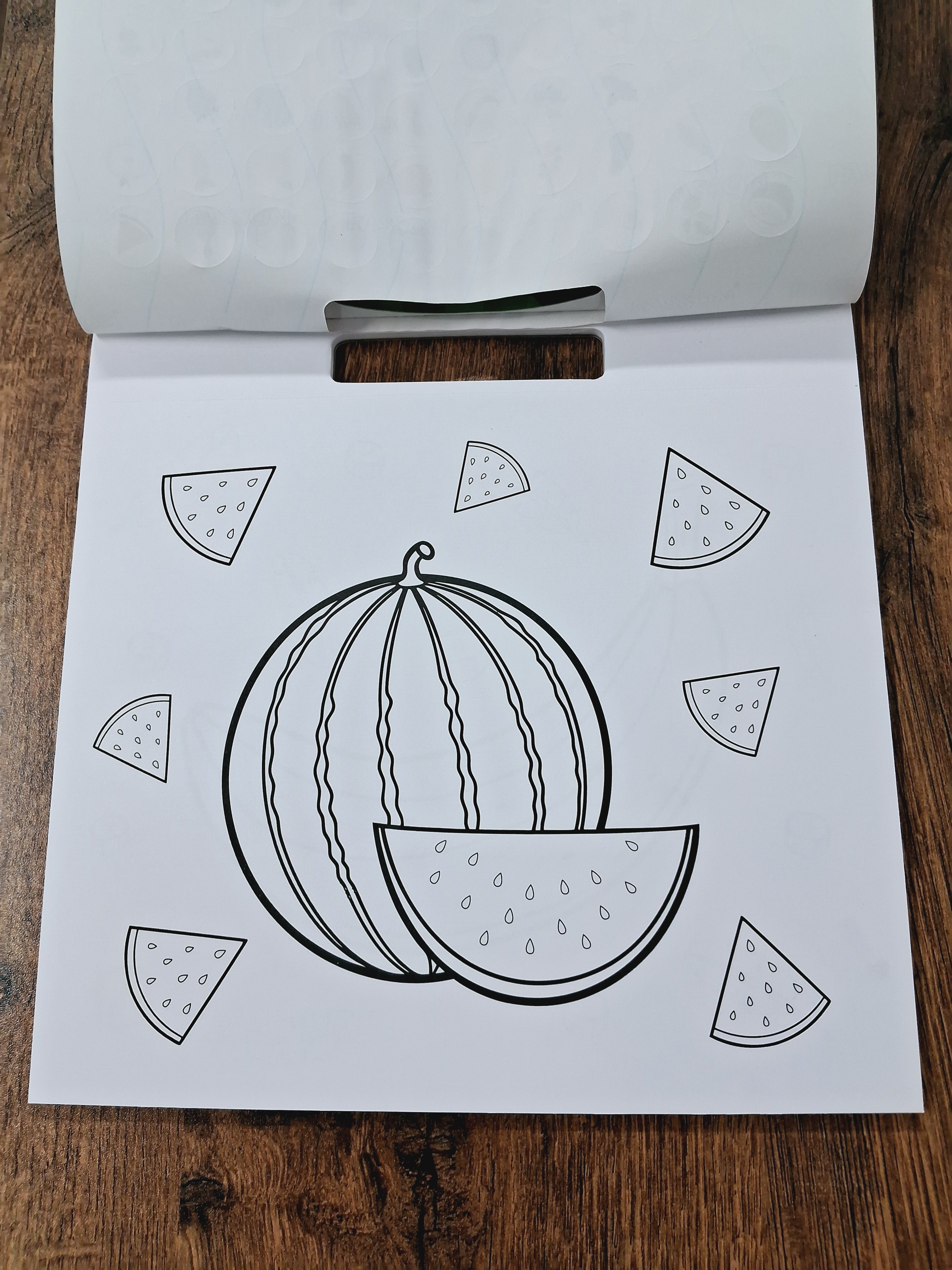 Fruits and Vegetables Colouring Pad (100 Stickers included)