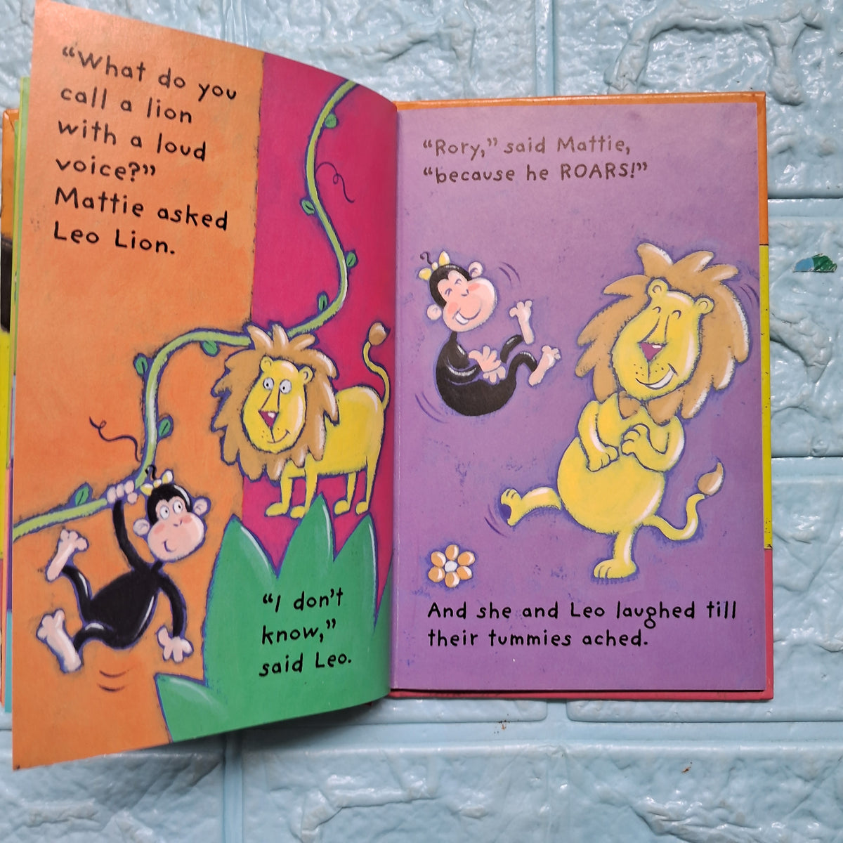The cheeky chimps - Very Good Condition Hardcover