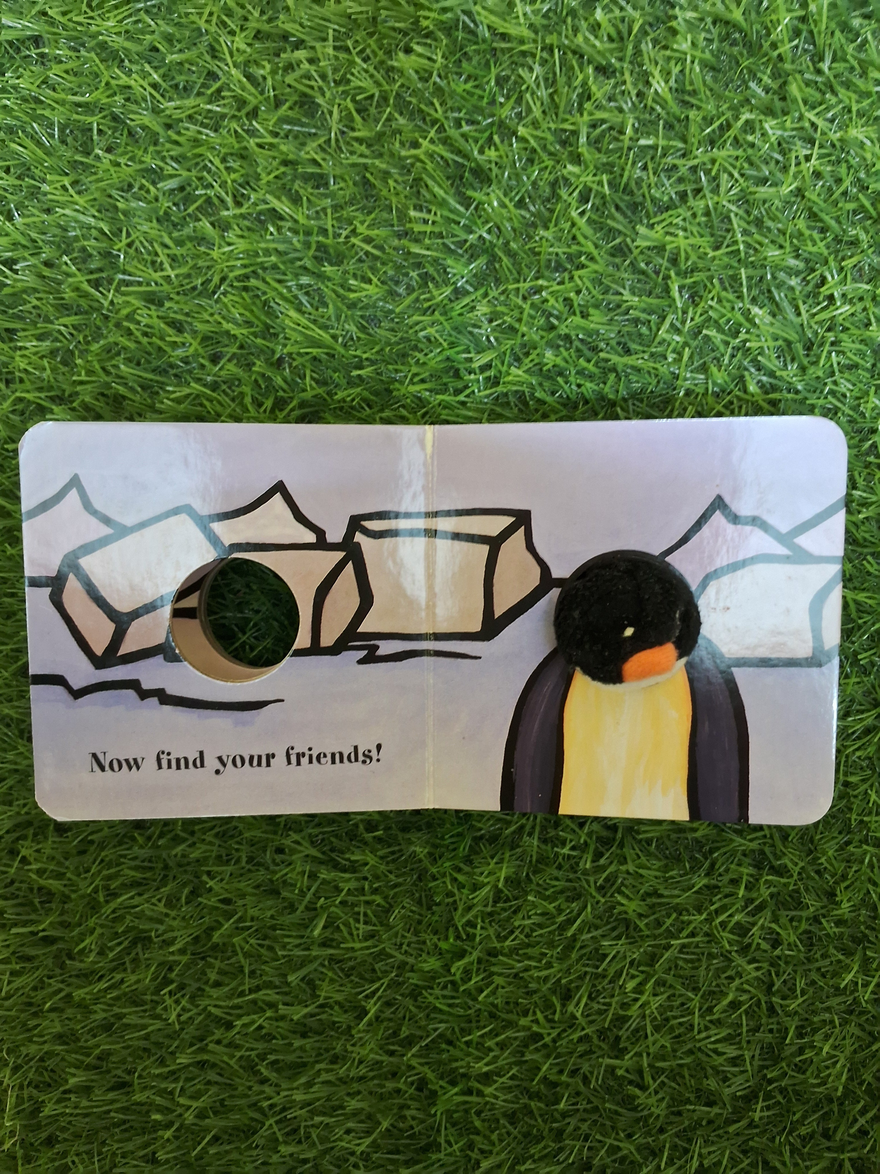 FINGER PUPPET BOOK - LITTLE PENGUIN - Good Condition Board Book