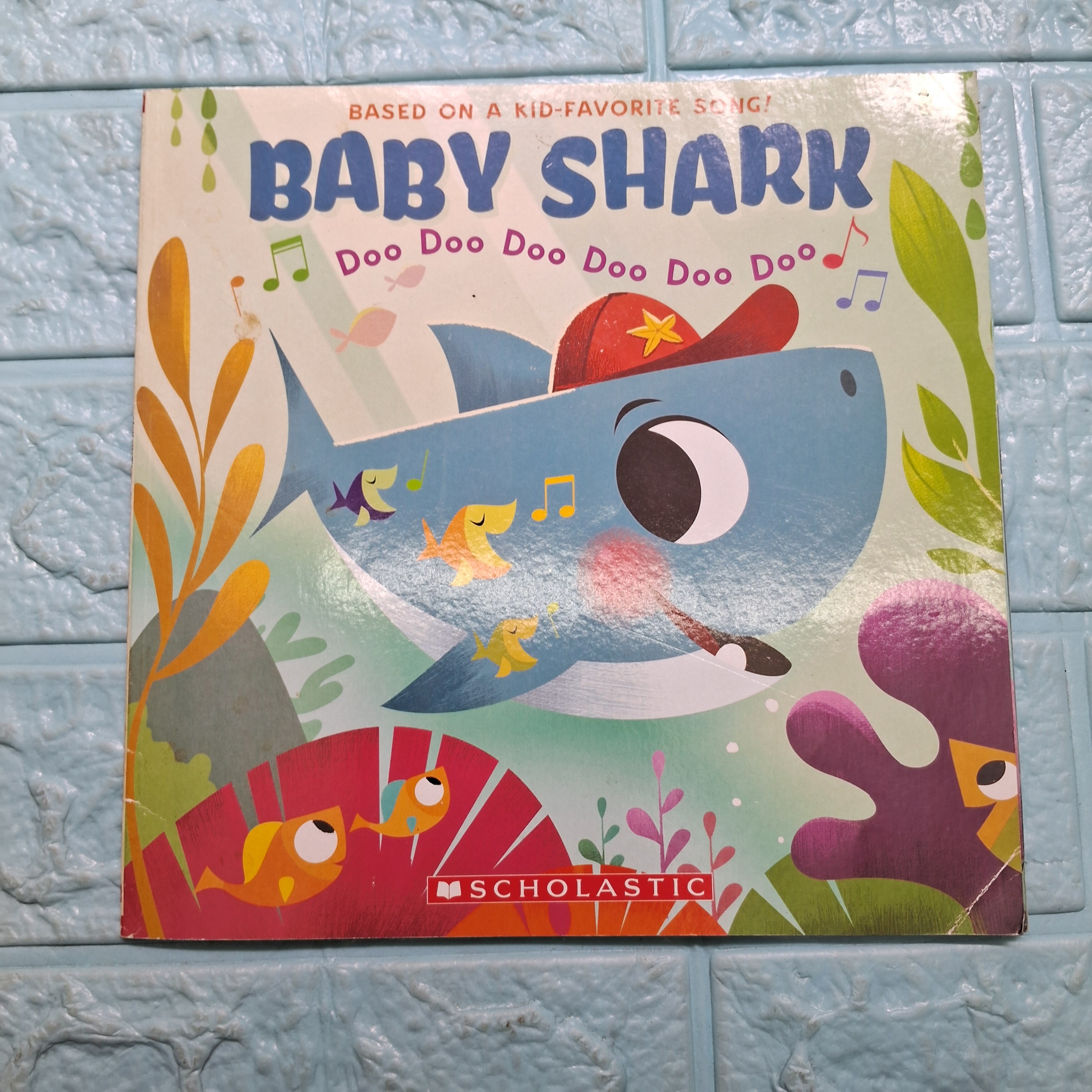 Baby shark - Very Good Condition Paperback