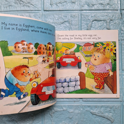 Eggbert Adventure at the seaside - Very Good Condition Paperback