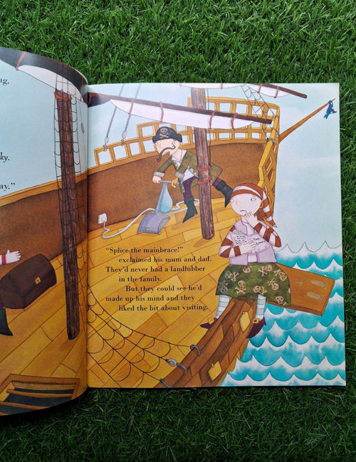 A new home for a pirate -  Average Condition Paperback