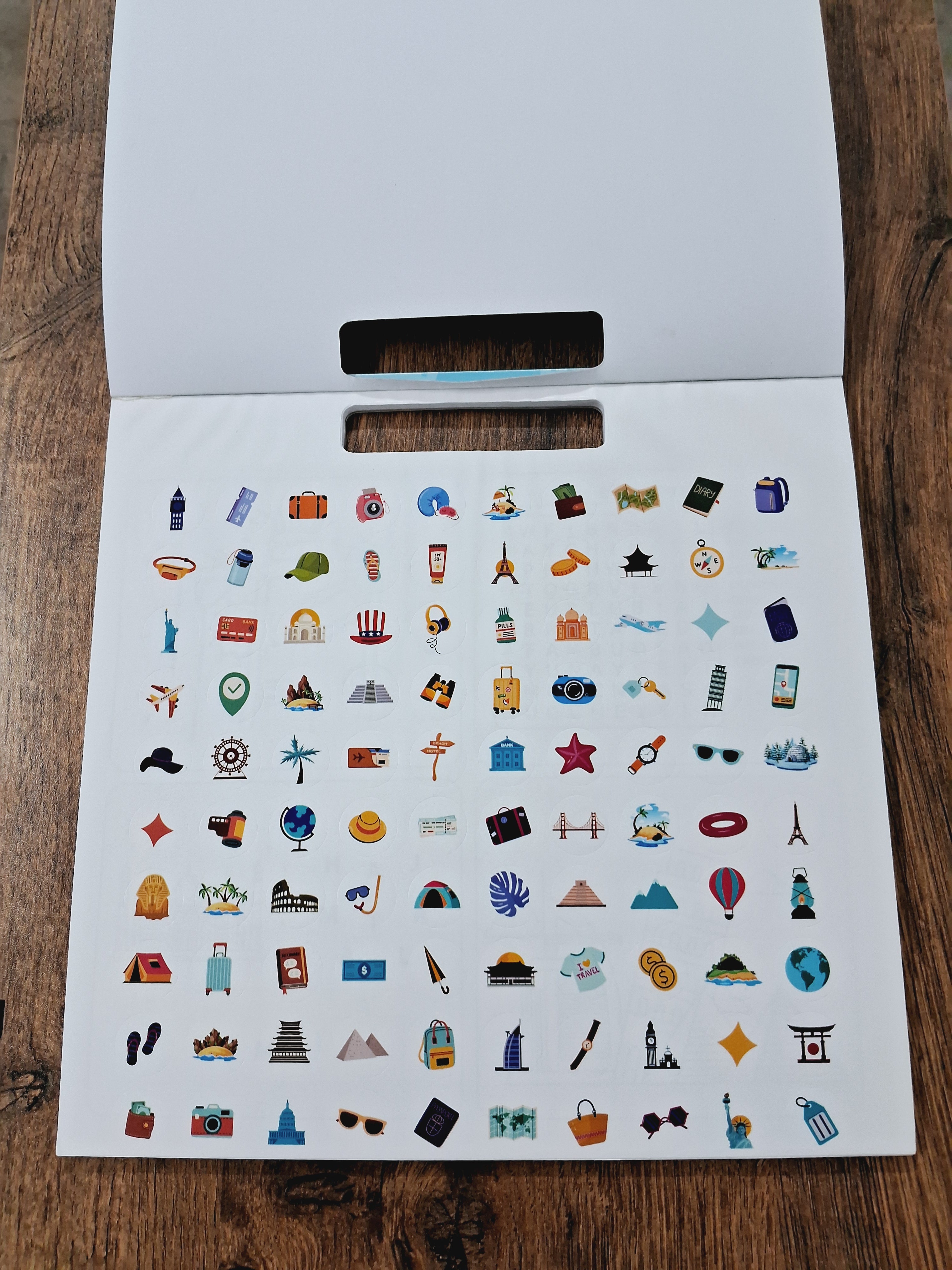 Travel Activity Pad (100 Stickers included)