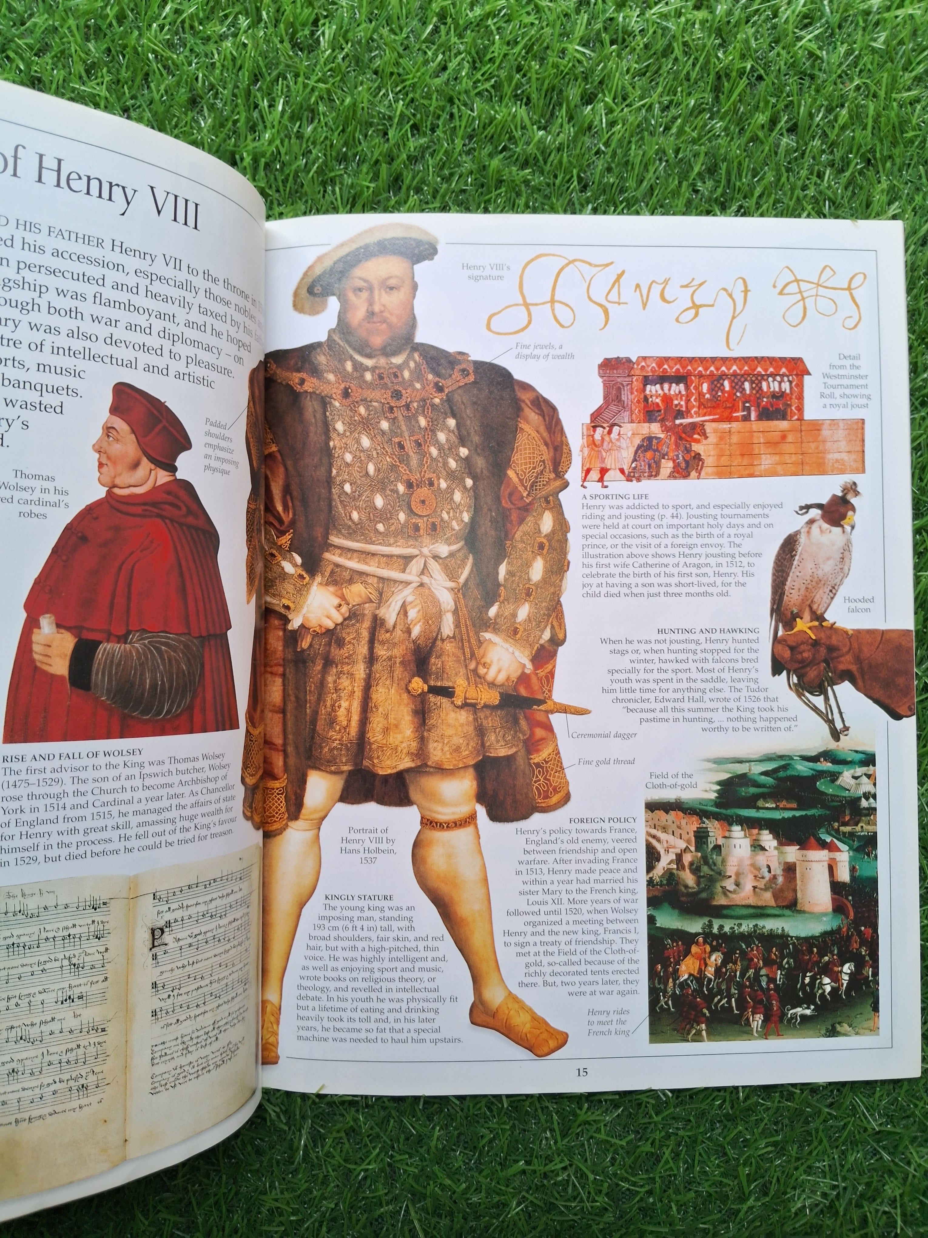 Tudor - Very Good Condition Paperback