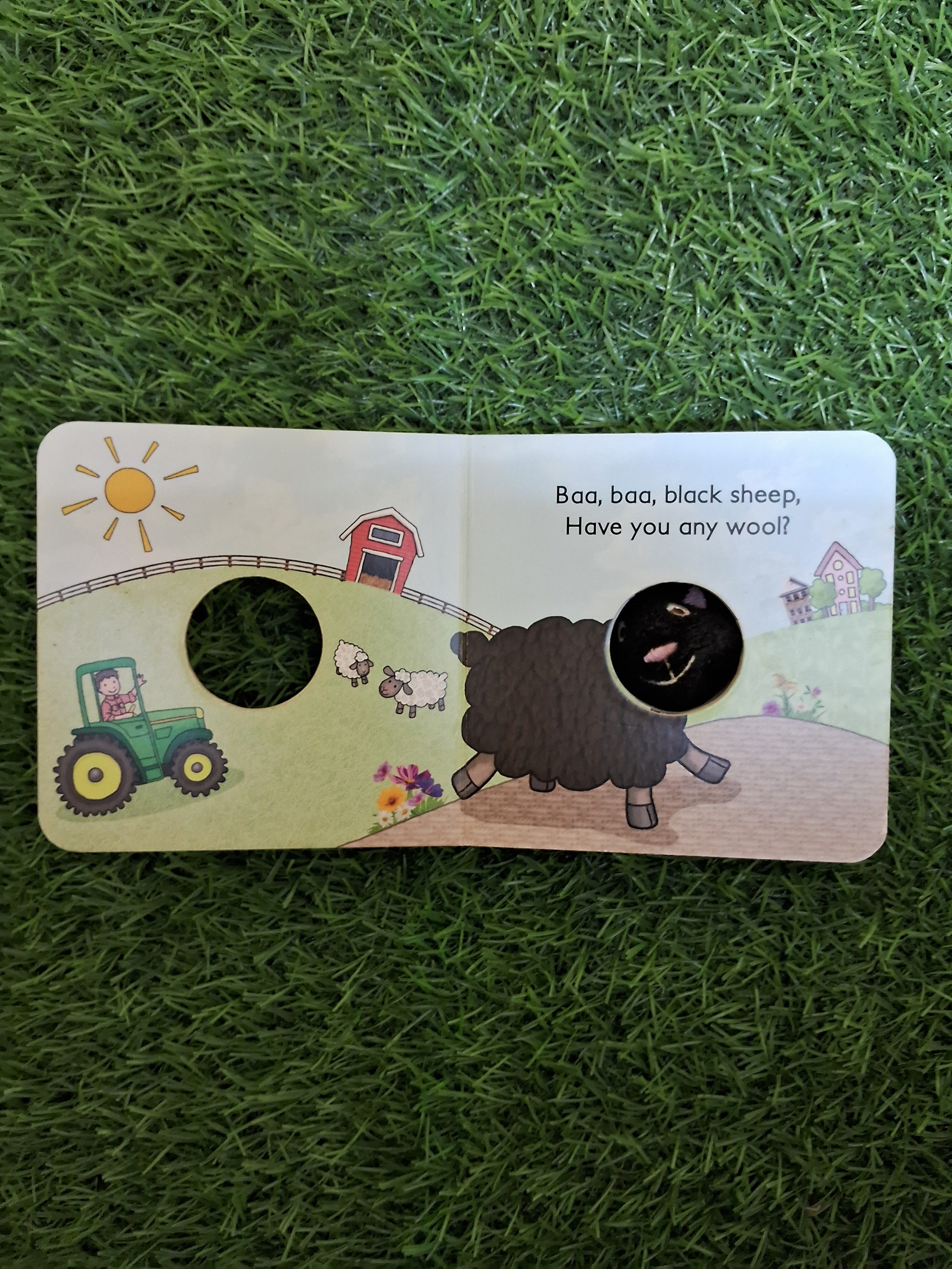 Puppet Book - BAA BAA BLACK SHEEP - Good Condition Board Book