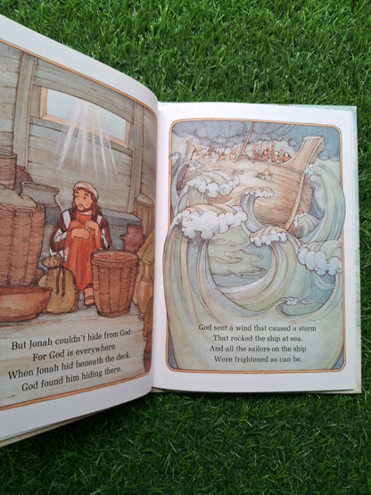 The story of jonah -  Very Good Condition Hardcover