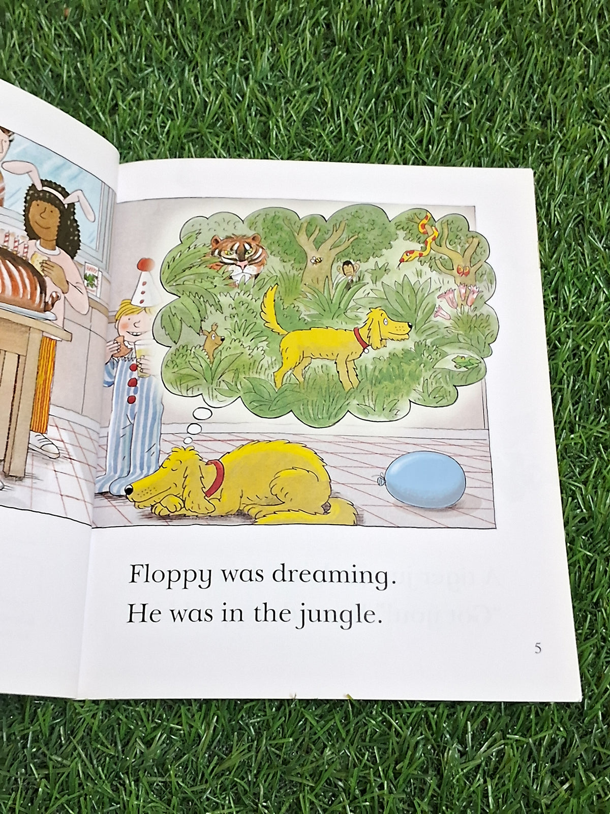 READ WITH BIFF CHIP & KIPPER - I CAN TRICK A TIGER - Excellent Condition Paperback
