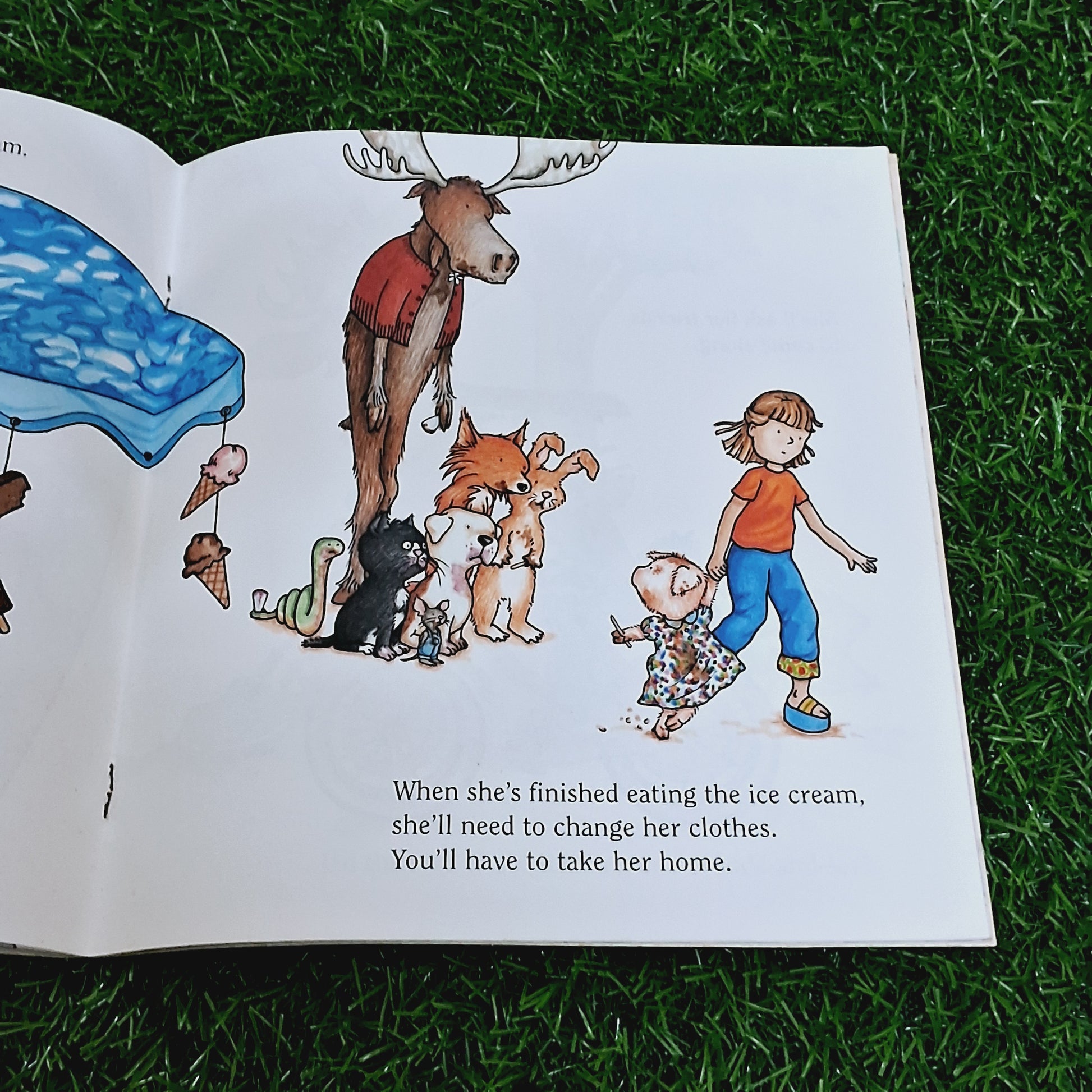 If you give a pig party - Very Good Condition Paperback