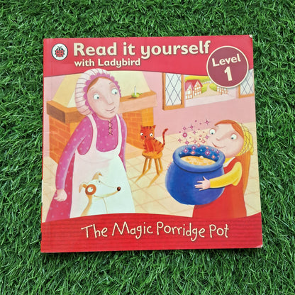 The magic porridge pot - Very Good Condition Paperback