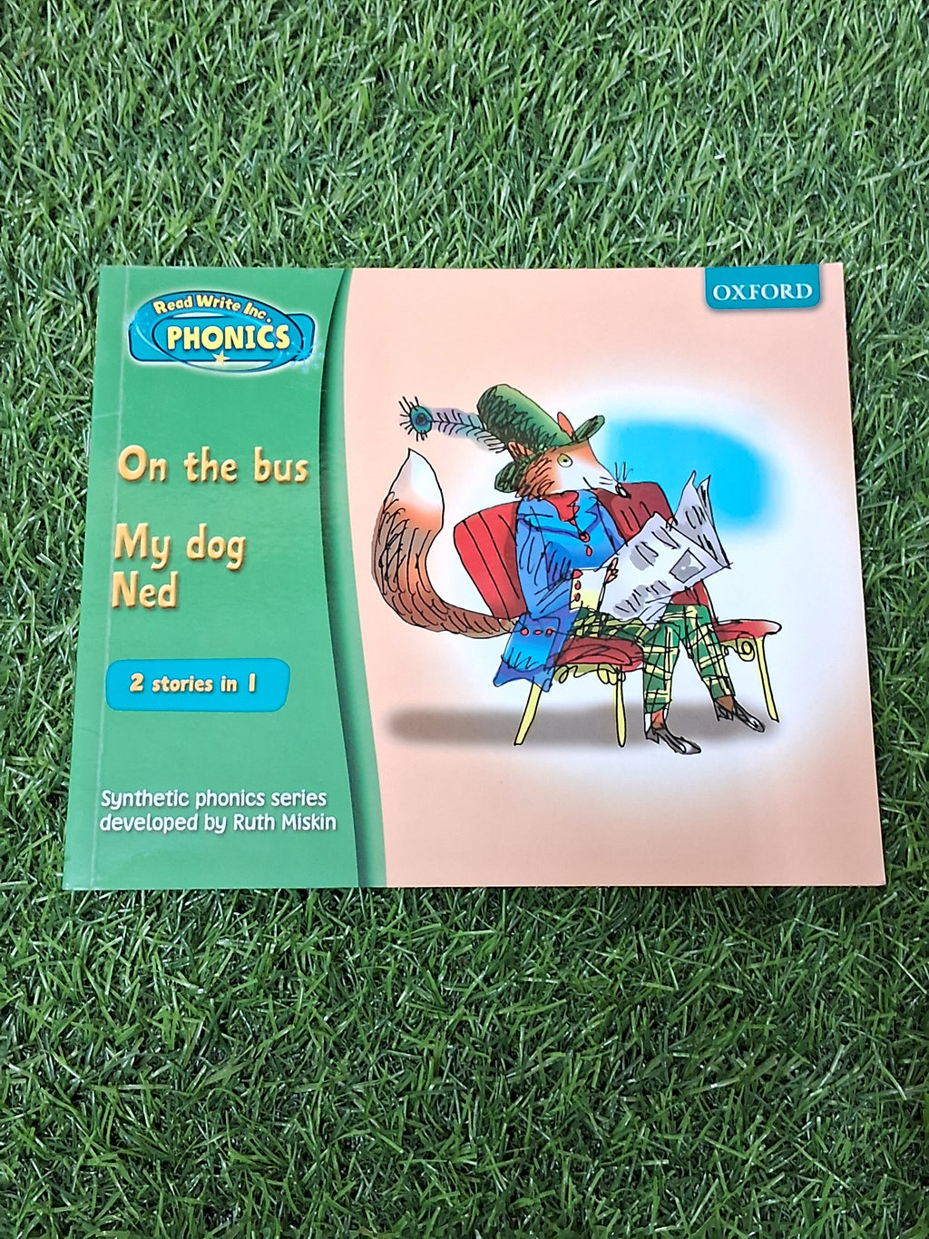 Phonics - On the Bus and My Dog Ned - 2 stories in 1 -  Excellent Condition Paperback
