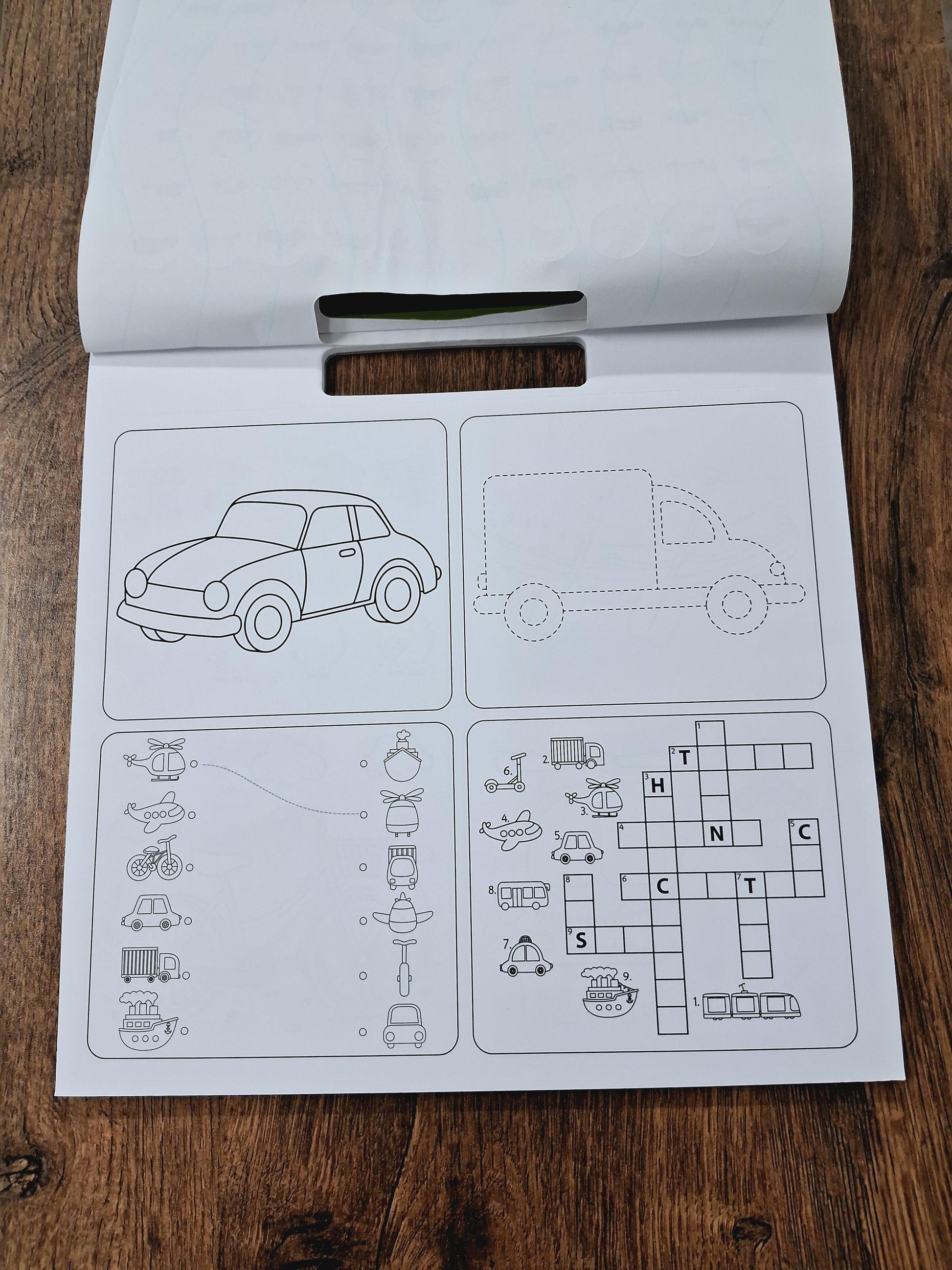 Things that Move Activity Pad (100 Stickers included)