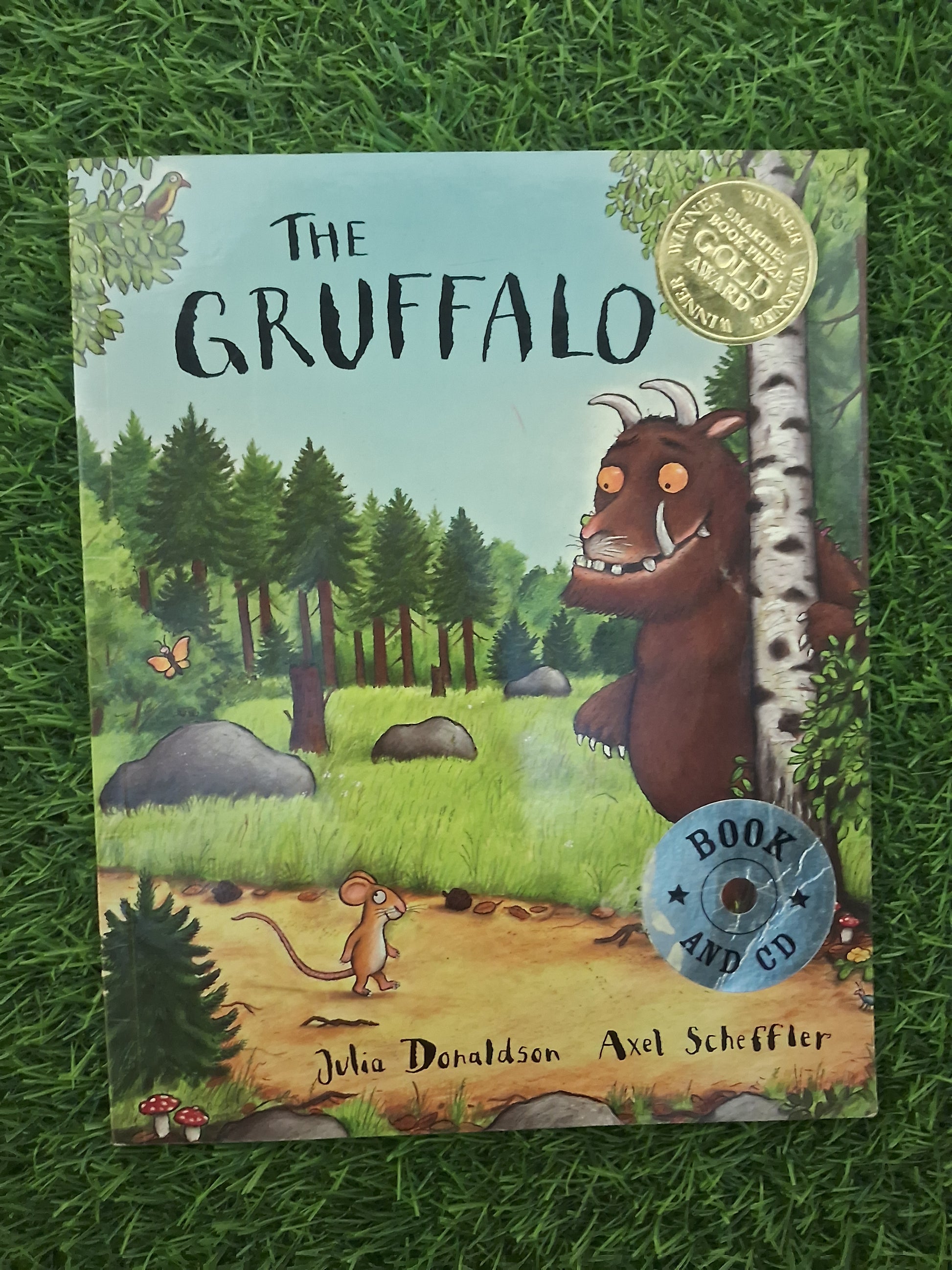 Book of THE GRUFFALO -  Very Good Condition Paperback