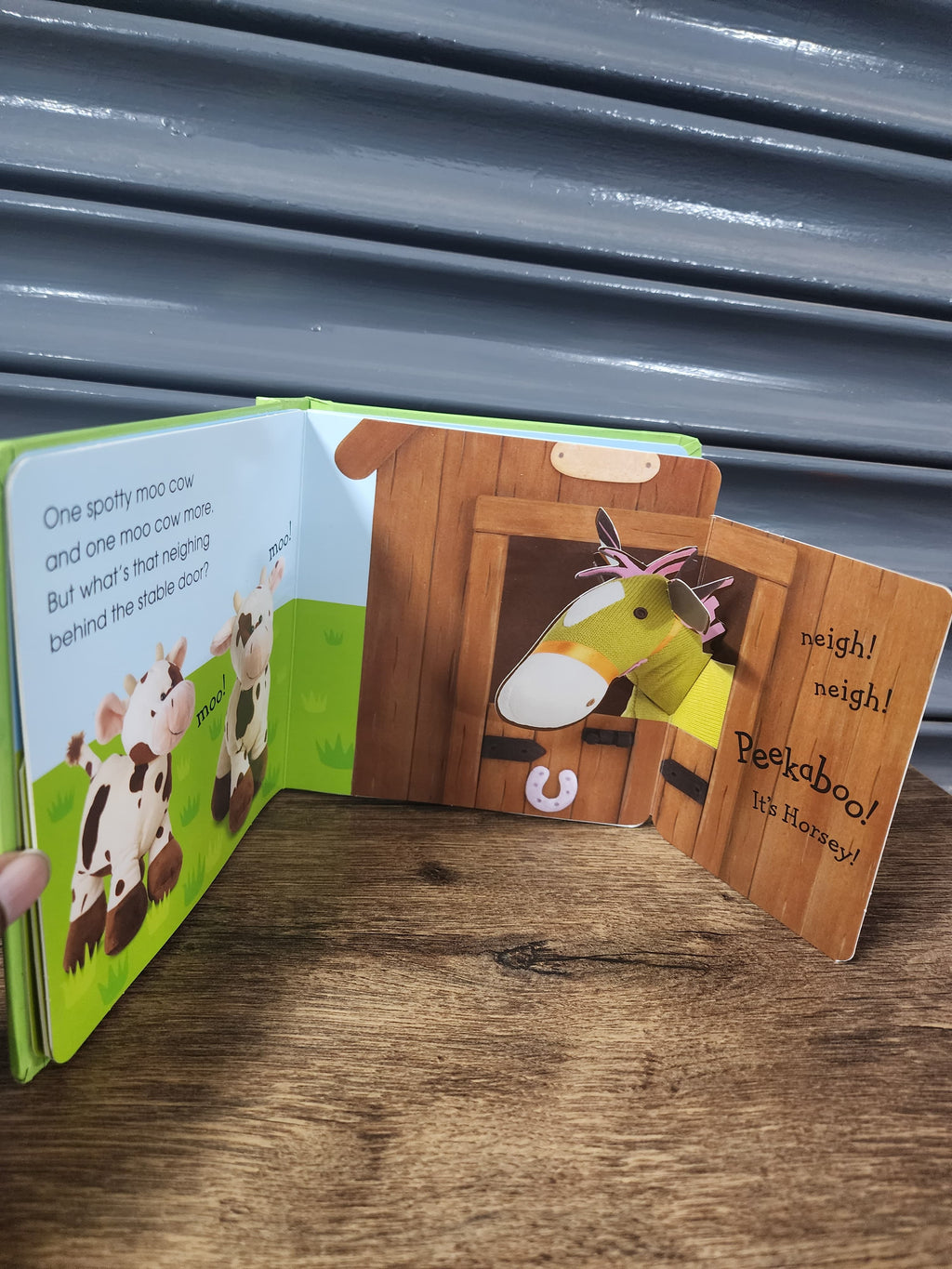 Farm - Popup Peekaboo