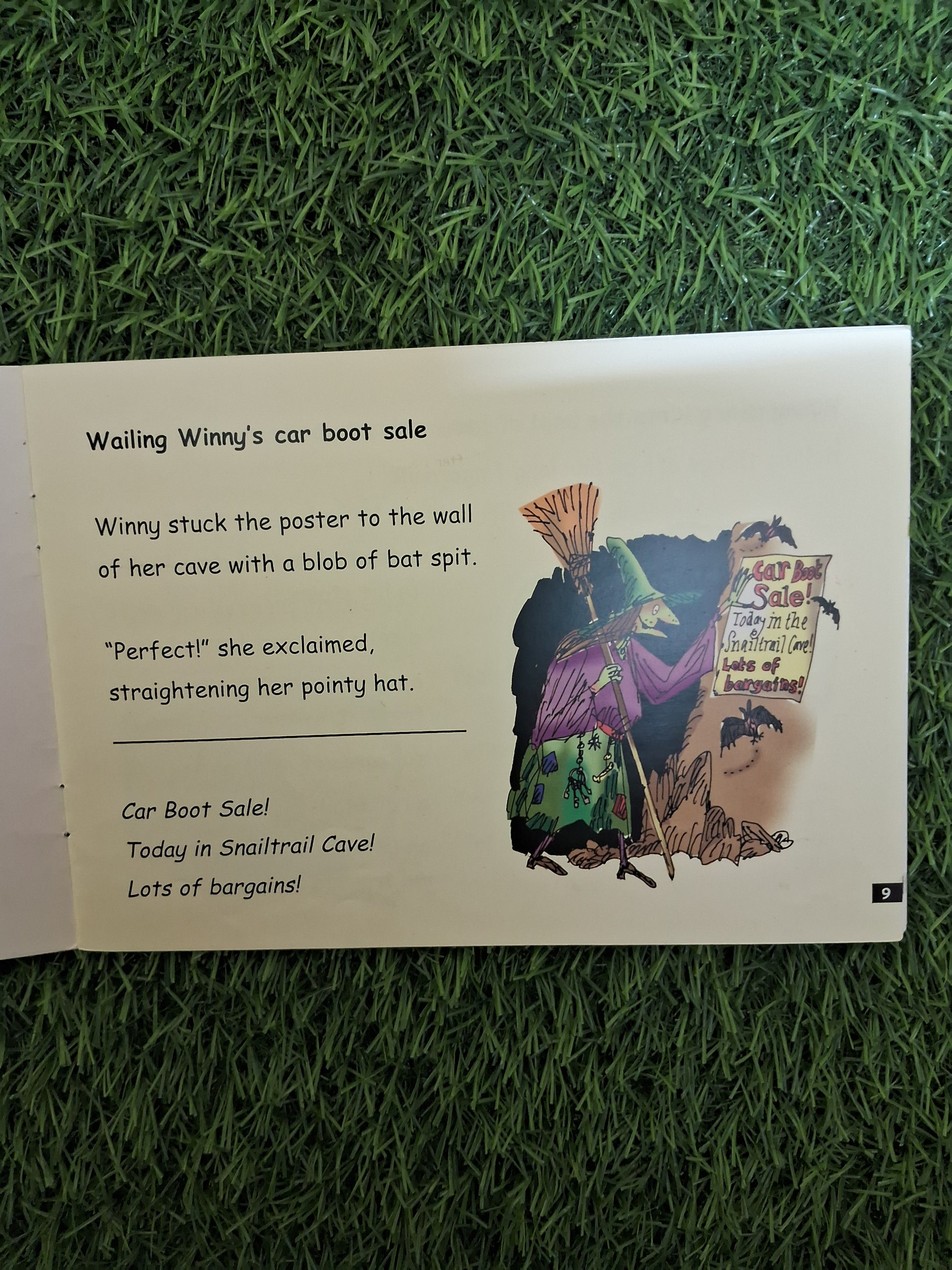 READ WRITE INC - WAILING WINNY'S CAR BOOT SALE grey story book 6 -  Very Good Condition Paperback