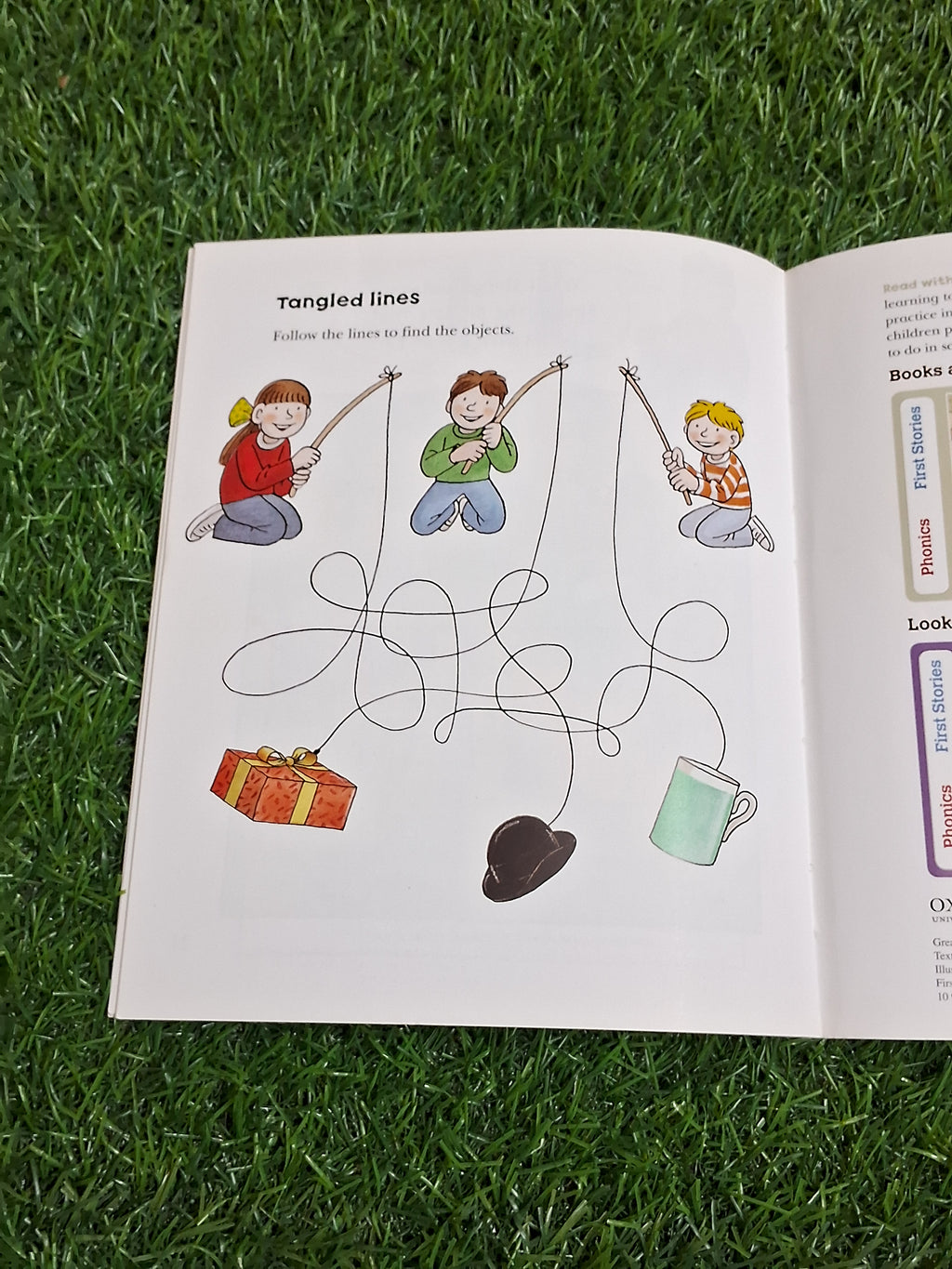 READ WITH BIFF CHIP & KIPPER - CHIP'S LETTER SOUNDS - Excellent Condition Paperback