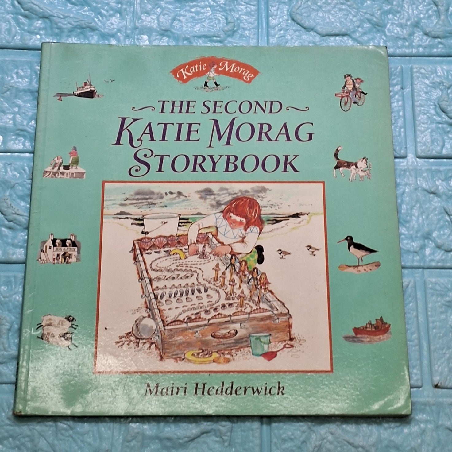 The Kattie Morag Story book - Very Good Condition Paperback - We Are Turners
