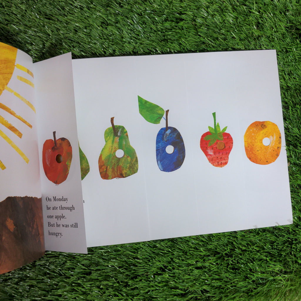 The Very Hungry Caterpillar by Eric Carle - New Paperback