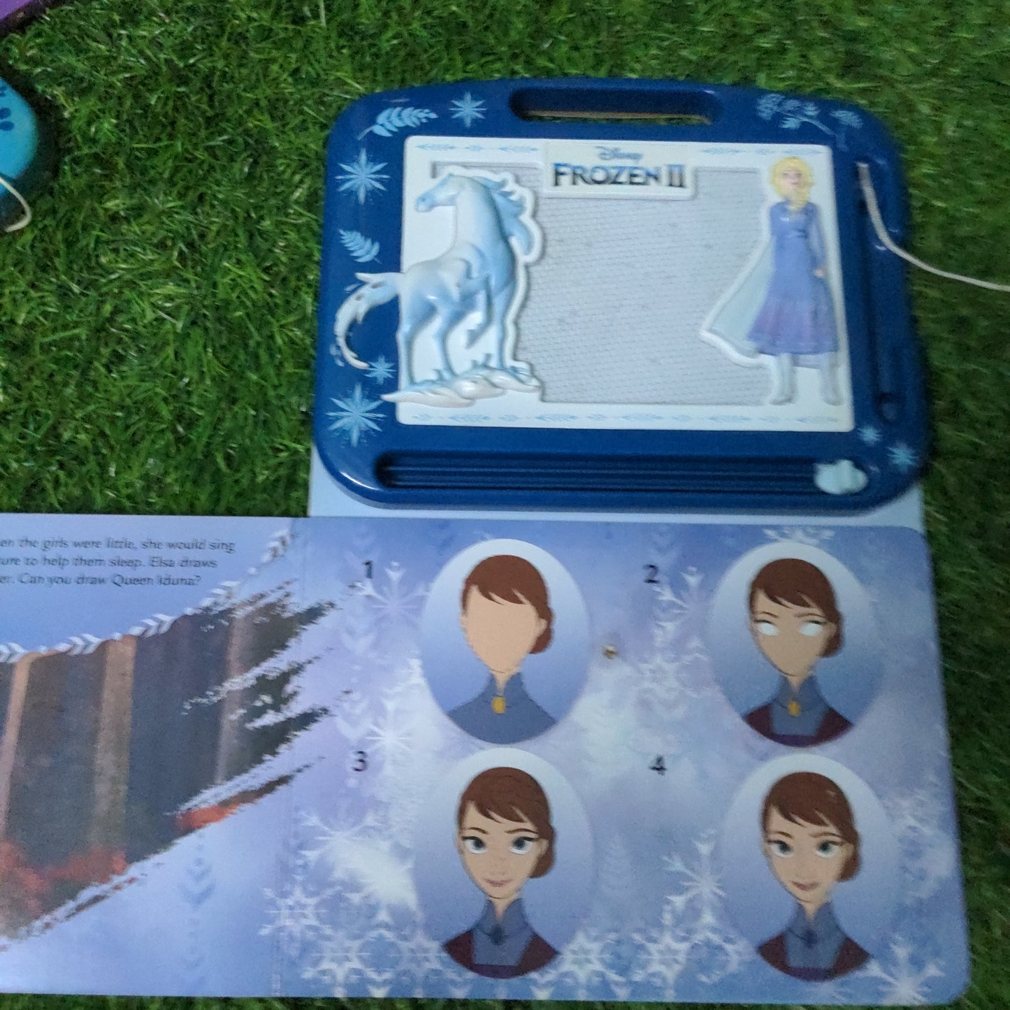 Magic Slate with Book - Frozen ll